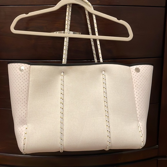 Greyson Riot- neoprene tore - Picture 2 of 7